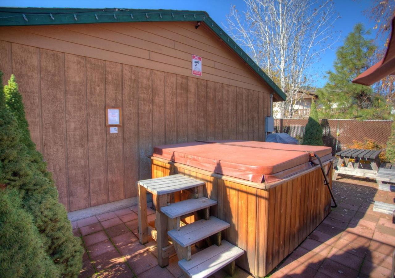Luxe Leavenworth Cottage Экстерьер фото