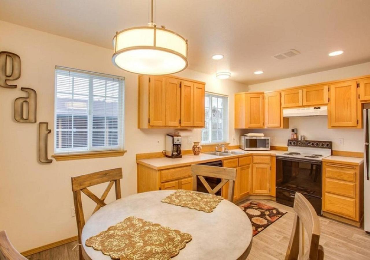 Luxe Leavenworth Cottage Экстерьер фото